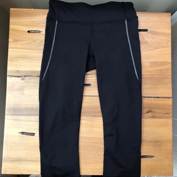 Lululemon On Track Crop (19") Black Luxtreme - Picture 10 of 15